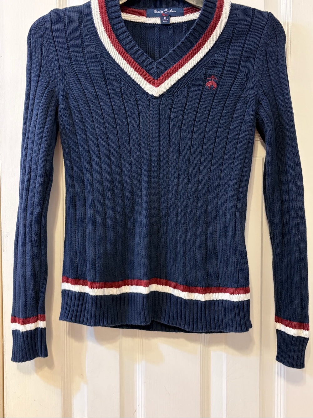 Brooks Brothers Boys Navy V-Neck Sweater w/Maroon & White Stripes Size M (10)